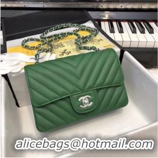 Well Crafted Chanel Small Classic Handbag Grained Calfskin & silver-Tone Metal A69900 Green