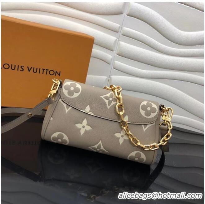 Generous Louis Vuitto Monogram Empreinte FAVORITE M45836 Tourterelle Gray