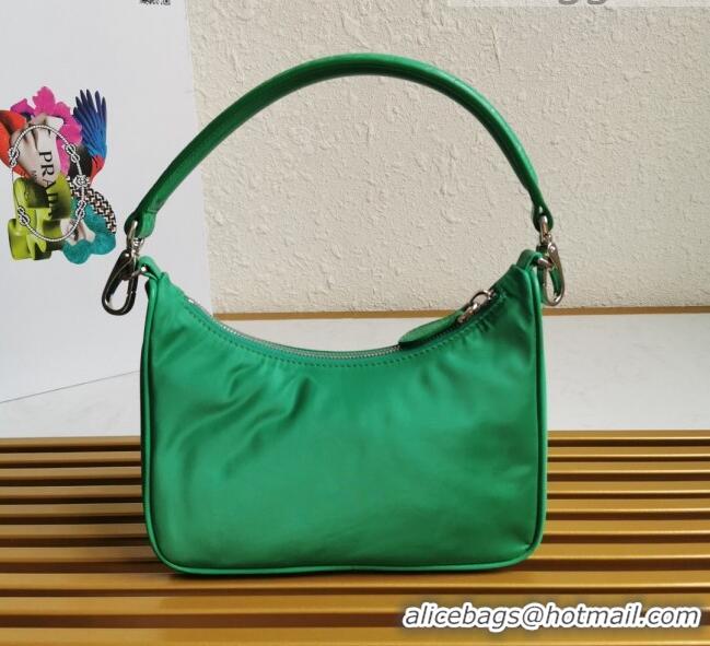 Super Quality Prada Re-Edition 2005 Nylon and Crocodile Leather Hobo Bag 1BC204 Green 2021 