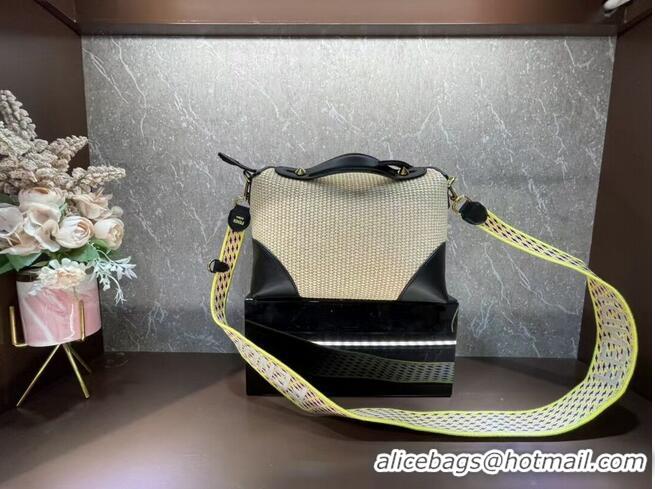 Pretty Style FENDI Braided Straw Bag F6535 black