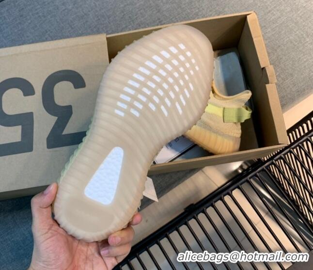 Shop Duplicate Adidas Yeezy Boost 350 V2 Sneakers 050832 Light Grey