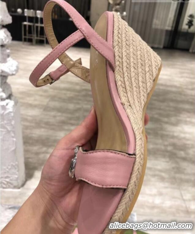 Shop Duplicate Gucci GG Lambskin Wedge Sandals 050715 Pink/Silver 2021