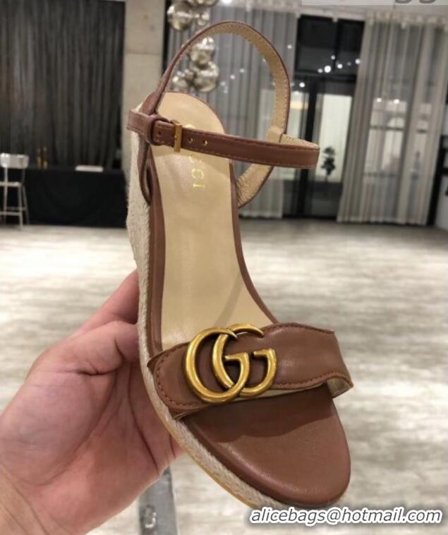 Good Looking Gucci GG Lambskin Wedge Sandals 050722 Brown/Gold 2021