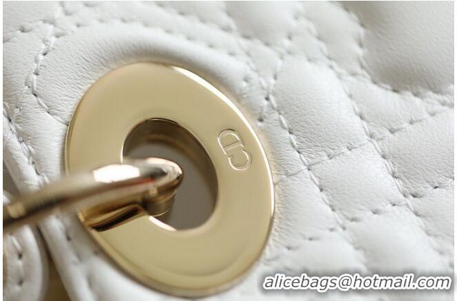 Most Popular LADY DIOR MY ABCDIOR BAG Cannage Heart Original Lambskin Bag M0539O White