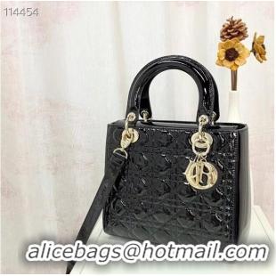 Promotional MEDIUM LADY DIOR BAG Black Patent Cannage Calfskin M0565OW