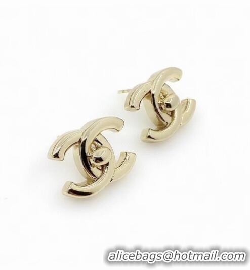 Good Looking Chanel Earrings CE6602