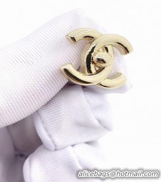 Good Looking Chanel Earrings CE6602