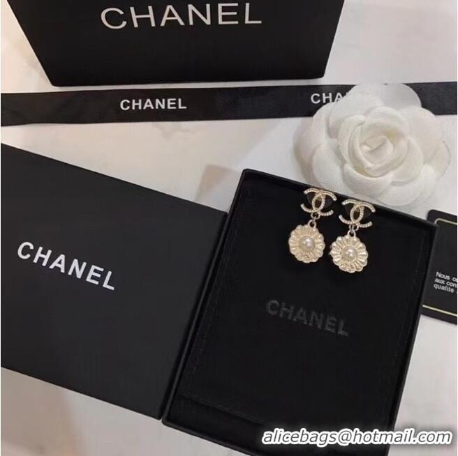 Classic Cheapest Chanel Earrings CE6637