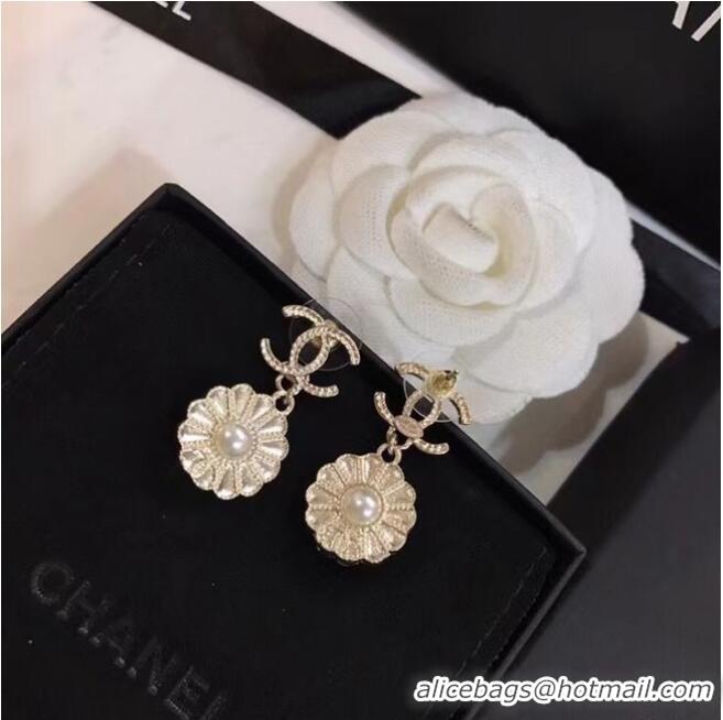 Classic Cheapest Chanel Earrings CE6637