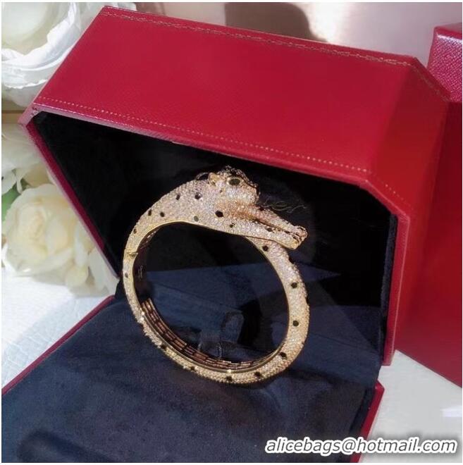 Spot Bulk Cartier Bracelet CE6641 Gold