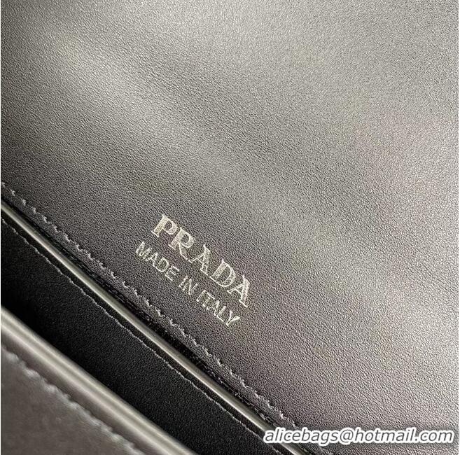 Famous Brand Prada Small brushed leather shoulder bag 1BA263 black