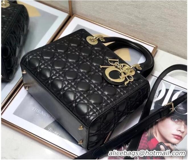 Buy Classic MEDIUM LADY DIOR BAG Black Cannage Lambskin M0565O