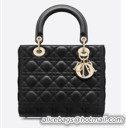 Buy Classic MEDIUM LADY DIOR BAG Black Cannage Lambskin M0565O