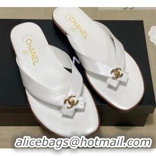 Top Design Chanel Lambskin Flat Thong Slide Sandal 70923 White