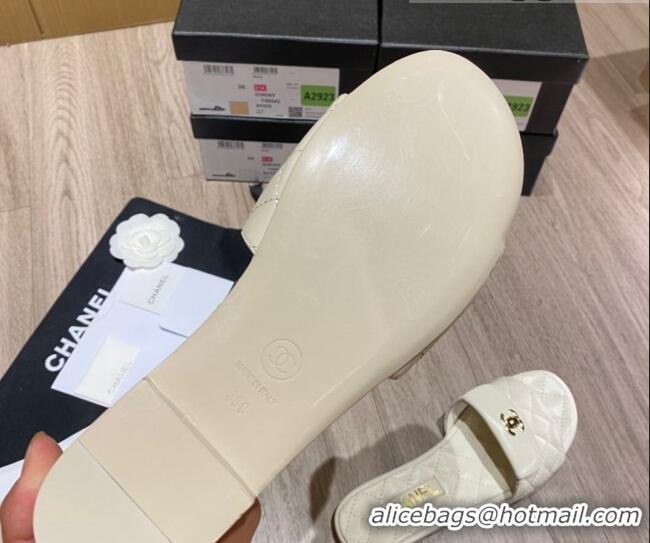 Elegant Chanel Leather Foldover Flat Slide Sandals 081408 White 2021