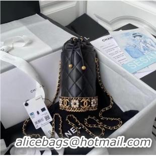 Famous Brand Chanel Drawstring Bag Lambskin & Gold Metal AP2257 black