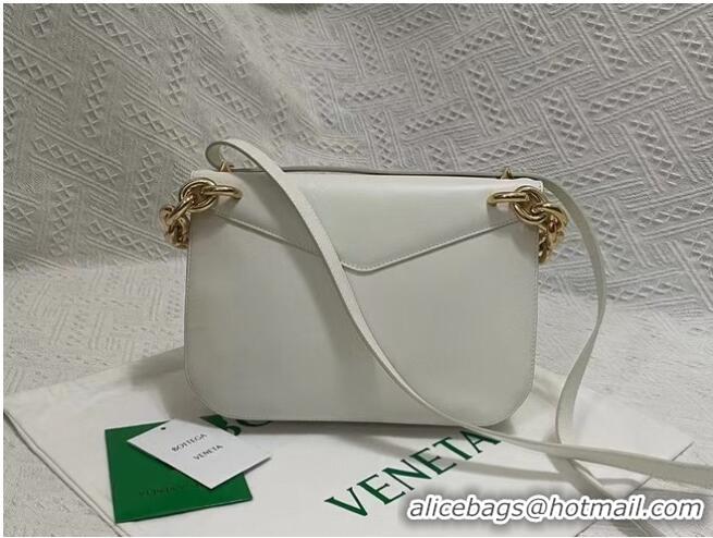 Unique Grade Bottega Veneta MOUNT 667398 WHITE