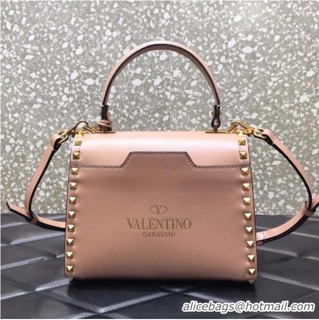 Good Product VALENTINO GARAVANI Rockstud Alcove Small grain calf leather handbag 2B0J71 pink