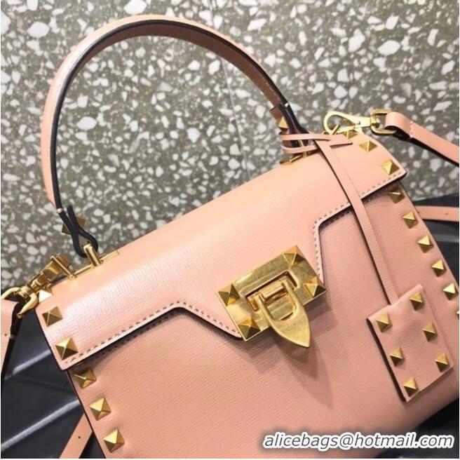 Good Product VALENTINO GARAVANI Rockstud Alcove Small grain calf leather handbag 2B0J71 pink