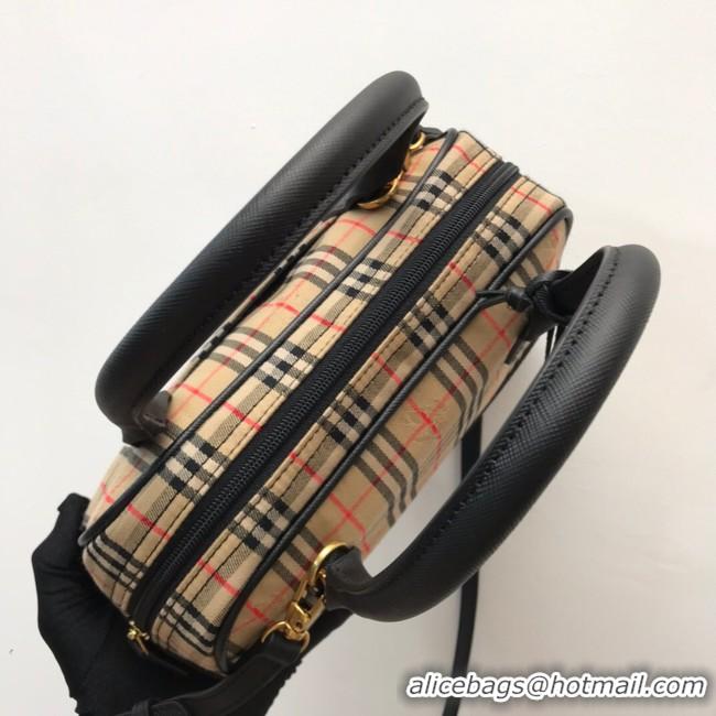 Charming BurBerry Leather Shoulder Bag 90111 black