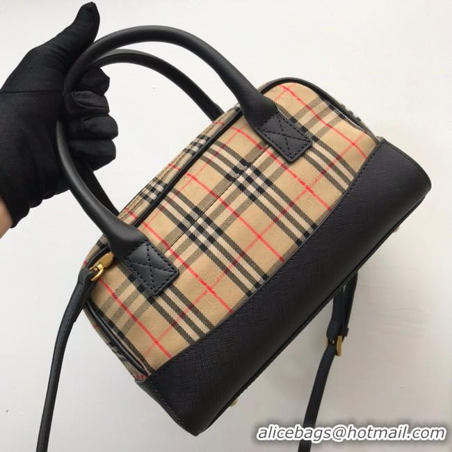 Charming BurBerry Leather Shoulder Bag 90111 black