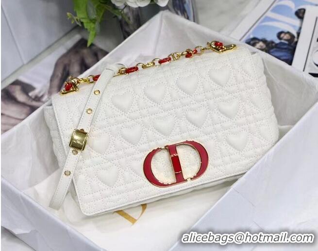 Famous Brand MEDIUM DIORAMOUR DIOR CARO BAG Cannage Calfskin with Heart Motif M9242WNG WHITE