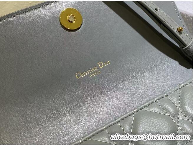 Market Sells DIOR CARO BELT POUCH WITH CHAIN Supple Cannage Calfskin S5091UW GREY