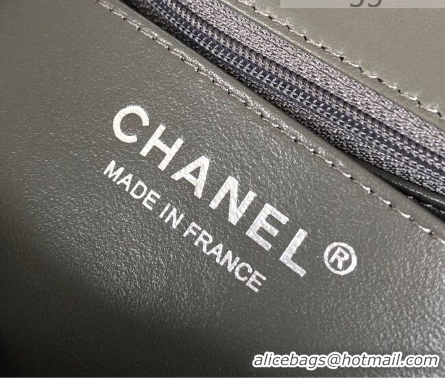 Reasonable Price Chanel Quilted Patent Leather Small 20cm Flap Bag A1116 Gray/Silver 2020