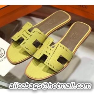 Trendy Design Hermes Santorini Epsom Calfskin Cut-out Classic H Flat Slide Sandals 070503 Yellow