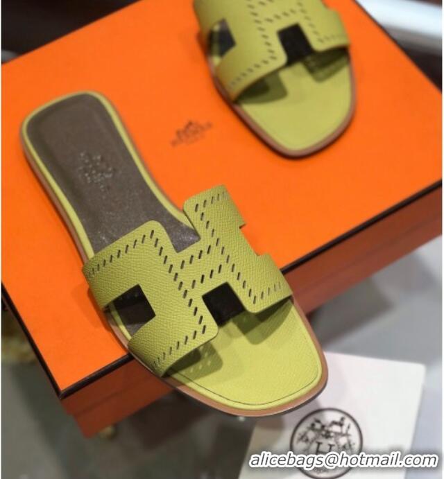 Trendy Design Hermes Santorini Epsom Calfskin Cut-out Classic H Flat Slide Sandals 070503 Yellow