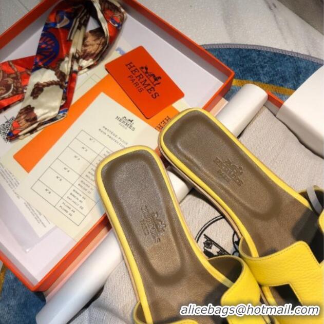 Stylish Hermes Oran Classic Calfskin Flat Slide Sandal 070969 Yellow