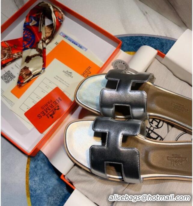 Good Looking Hermes Oran Classic Calfskin Flat Slide Sandal 070975 Silver