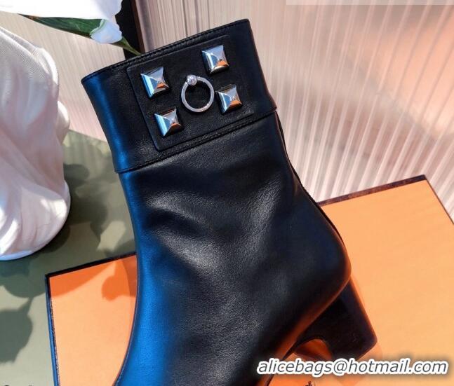 Most Popular Hermes Calfskin Studded Short Boots 081650 Black 2021