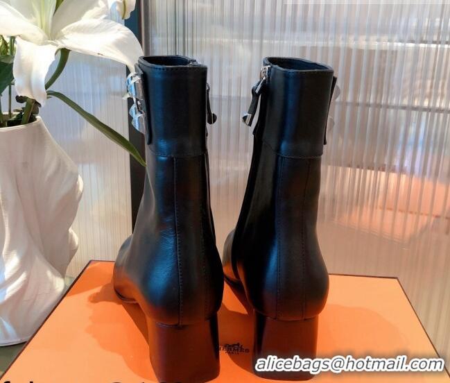 Most Popular Hermes Calfskin Studded Short Boots 081650 Black 2021