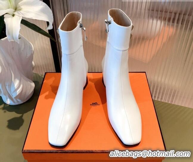 Stylish Hermes Calfskin Studded Short Boots 081650 White 2021