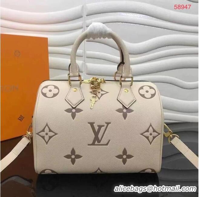 Affordable Price Louis Vuitton SPEEDY BANDOULIERE 25 M58947 Cream