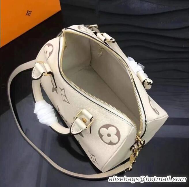 Affordable Price Louis Vuitton SPEEDY BANDOULIERE 25 M58947 Cream