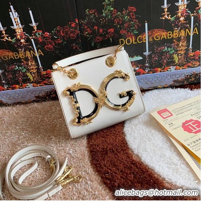 Shop Inexpensive Dolce & Gabbana Origianl Leather Shoulder Bag 5158 white