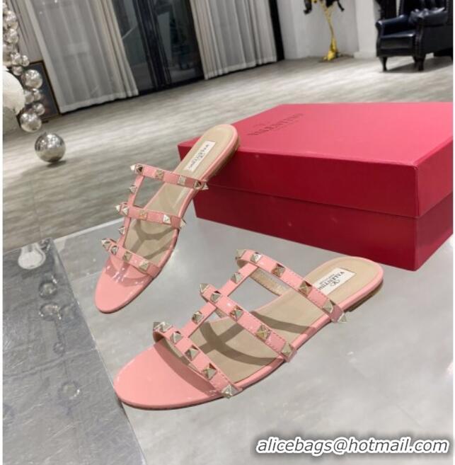 Fashion Valentino Rockstud Patent Leather Flat Slide Sandal 061548 Light Pink