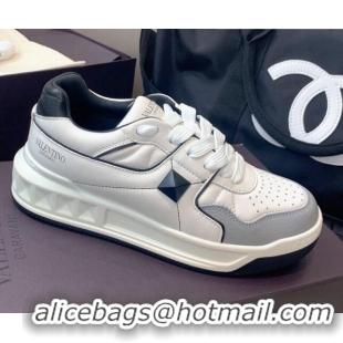 Good Looking Valentino One Stud Low-Top Nappa Sneakers White Leather 070657 White/Black