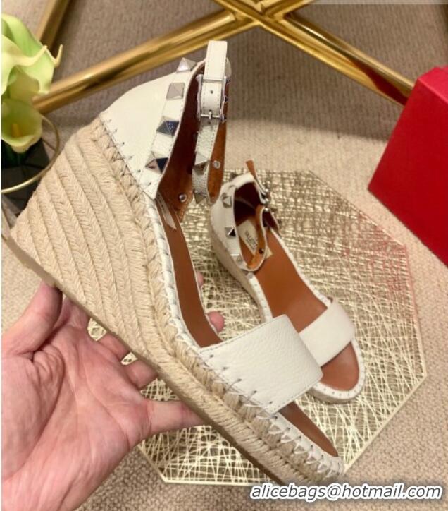 Crafted Valentino Double Rockstud Grainy Calfskin Wedge Sandals 070876 White 2021