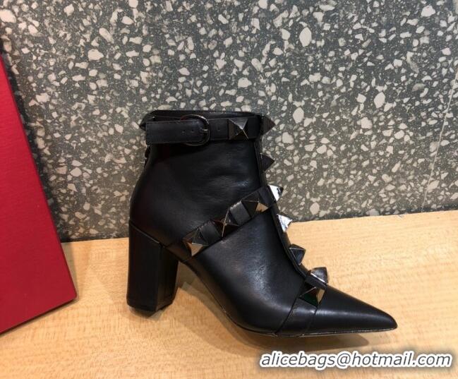 Discount Valentino Roman Stud Calfskin Ankle Boots 8 cm 082033 Black