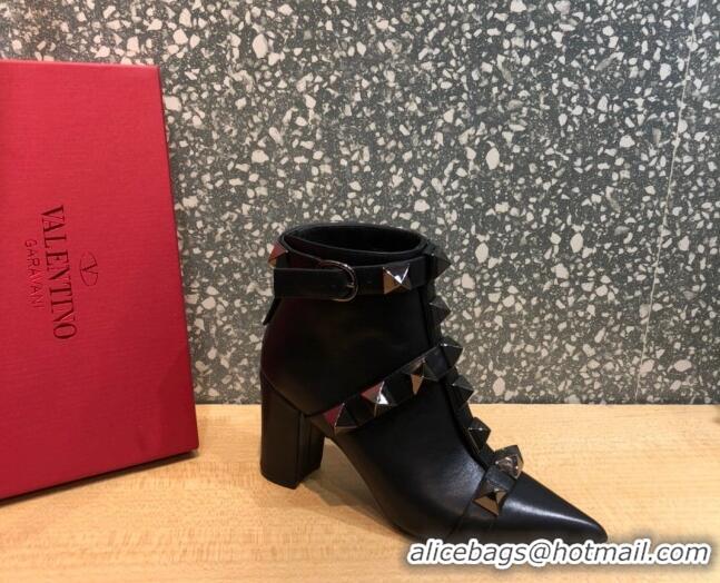 Discount Valentino Roman Stud Calfskin Ankle Boots 8 cm 082033 Black