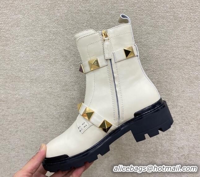 Sophisticated Valentino Roman Stud Calfskin Combat Short Boots 091813 White 2021