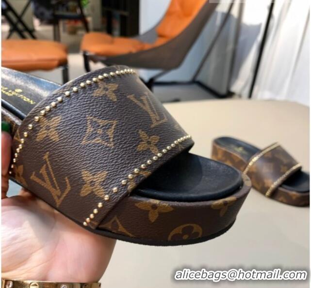 Top Quality Louis Vuitton Jumbo Studded Monogram Canvas Flatform Slide Sandals 061507