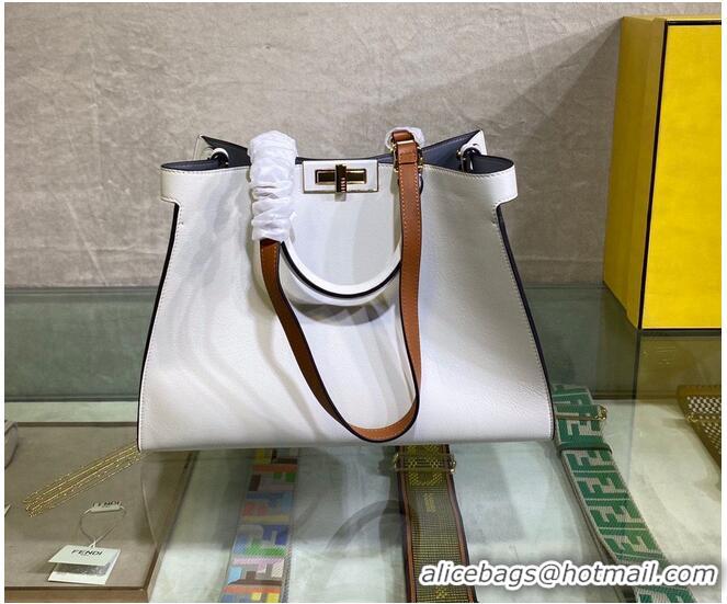 Famous Brand FENDI PEEKABOO ISEEU Original Leather Small bag 0196 White