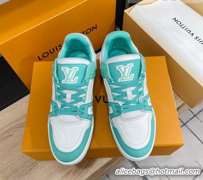 Luxurious Louis Vuitton Men's Trainer Monogram Leather Sneakers 070559 White/Green