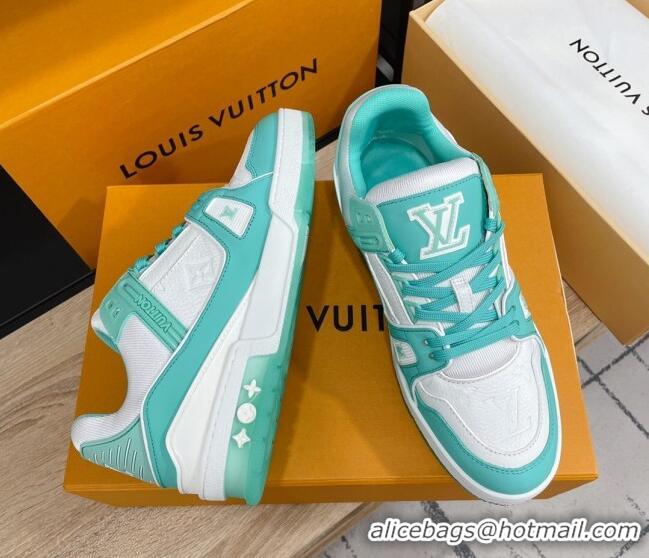 Luxurious Louis Vuitton Men's Trainer Monogram Leather Sneakers 070559 White/Green