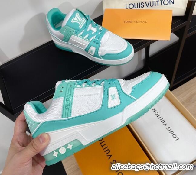 Luxurious Louis Vuitton Men's Trainer Monogram Leather Sneakers 070559 White/Green