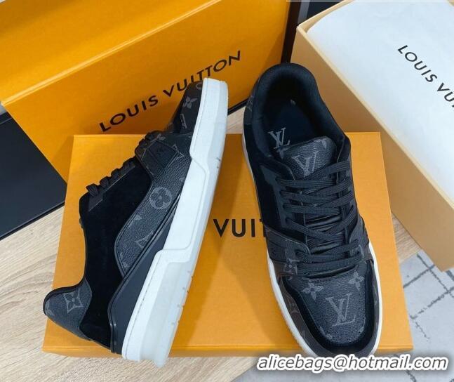 Grade Quality Louis Vuitton Men's Trainer Monogram Canvas and Suede Sneakers 070565 Black